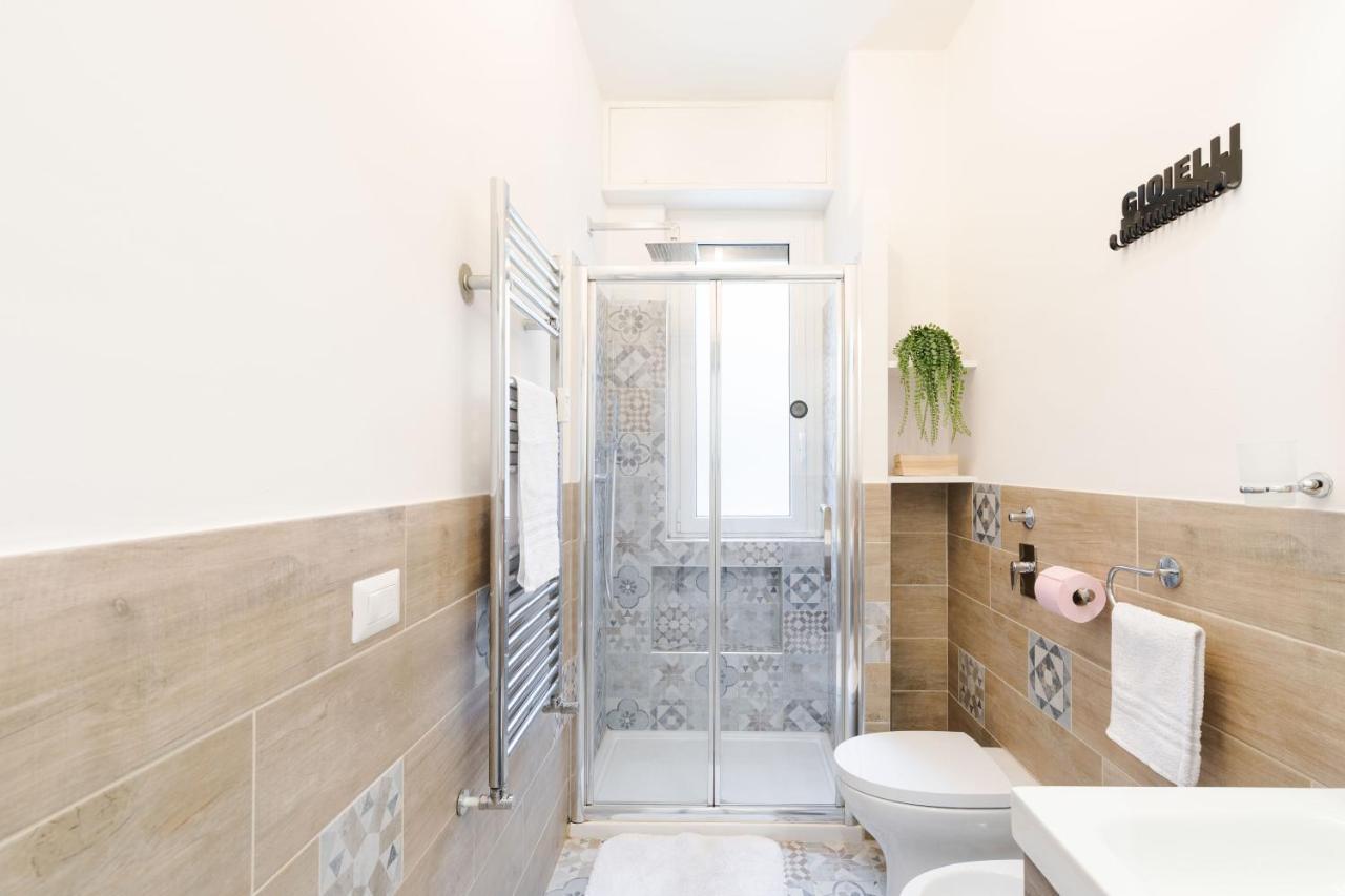 New! Milano - Flowers Home Cusano Milanino Экстерьер фото