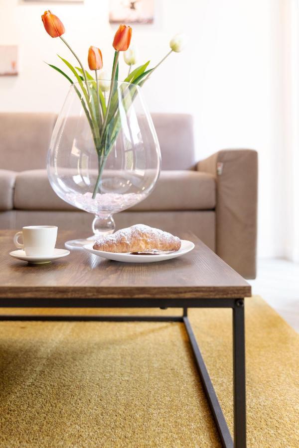 New! Milano - Flowers Home Cusano Milanino Экстерьер фото